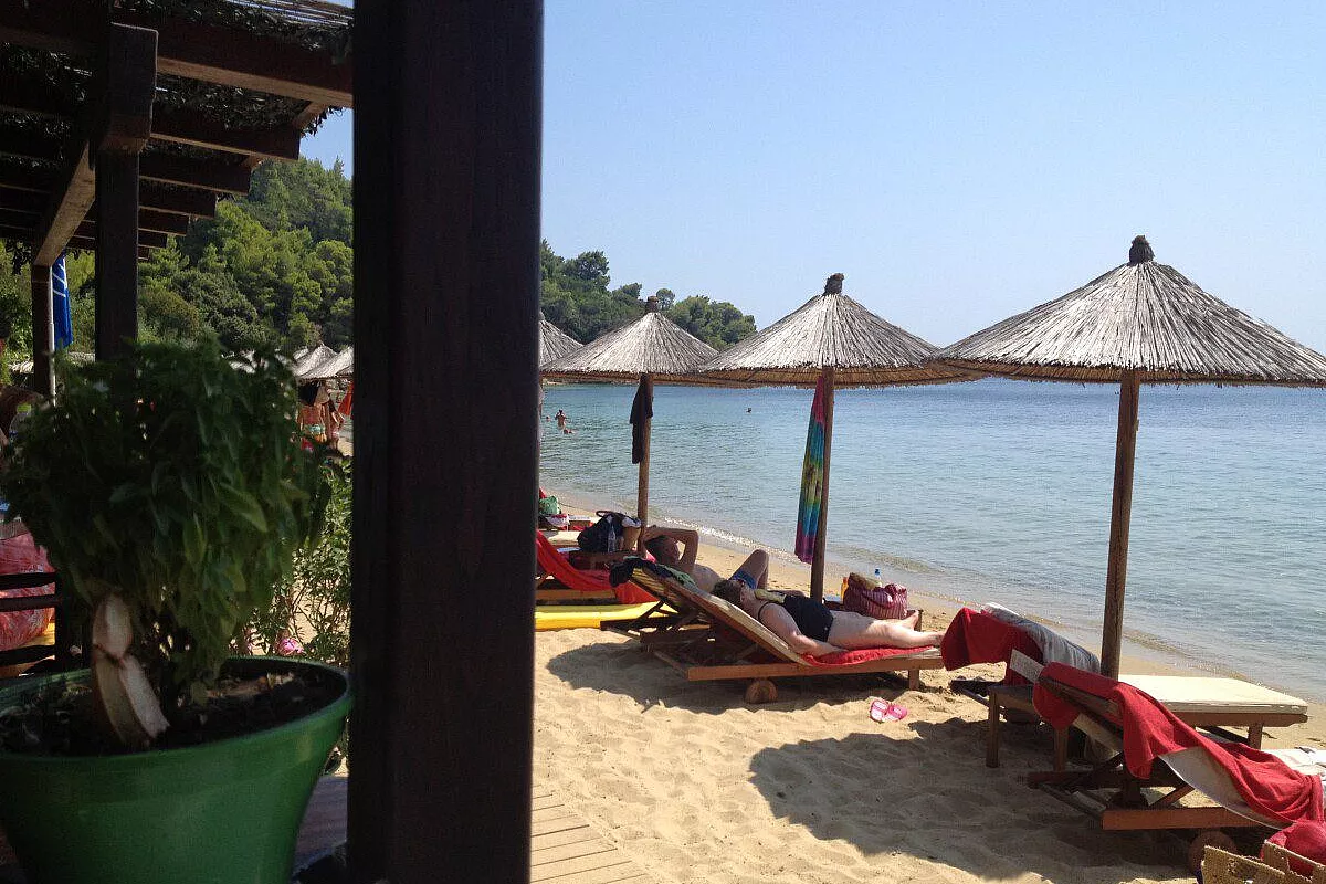 SKIATHOS e SKOPELOS: 2 isole splendide X 3 donne fantastiche = 6 giorni da paradiso
