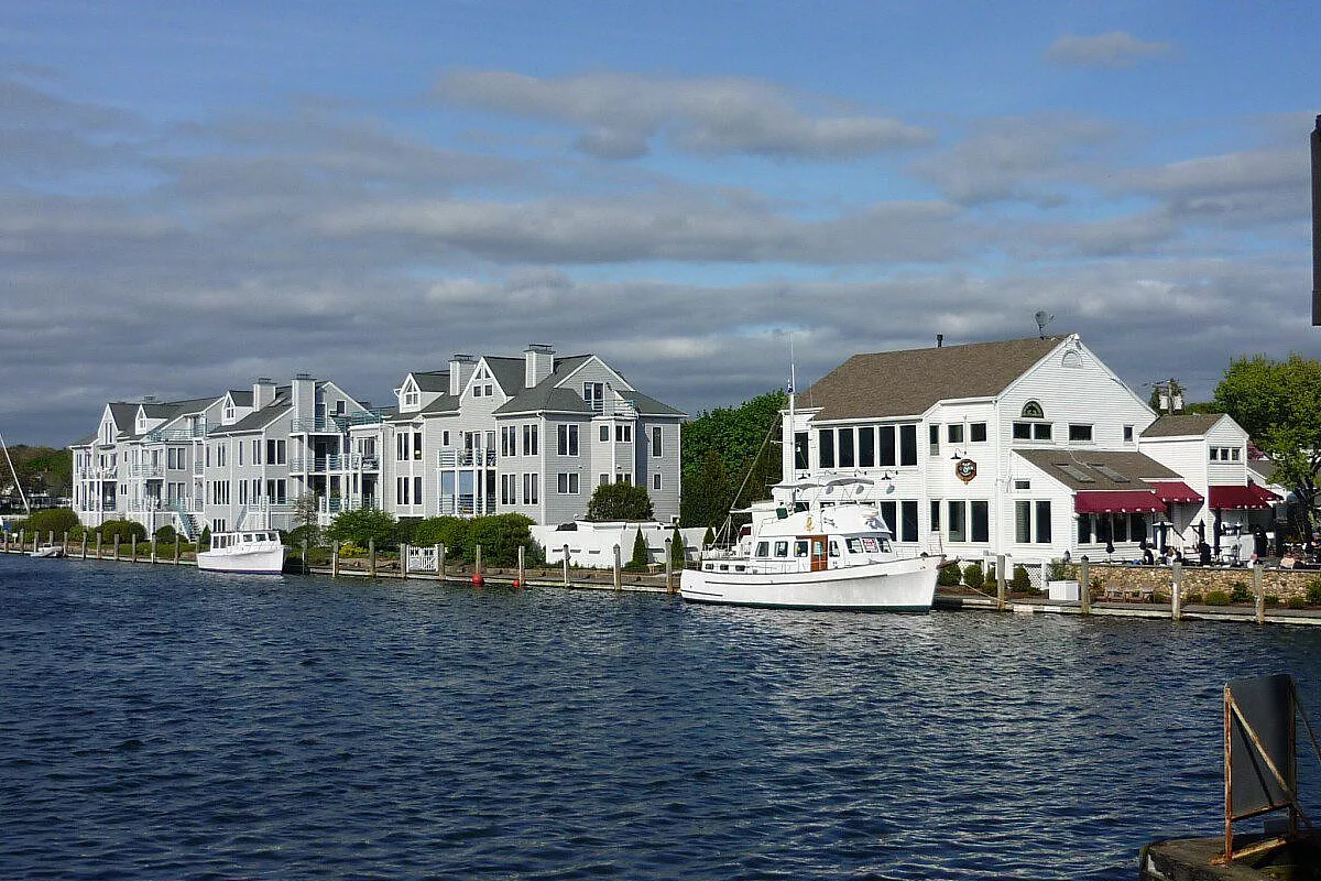 Mystic River - Mystic