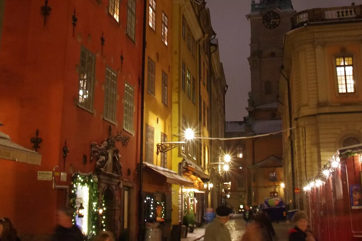 Stoccolma a dicembre, tra buio e luci