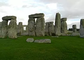 turistipercaso stonehenge-monumento-r23gh