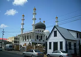turistipercaso suriname-y8v36