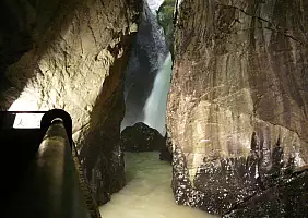 turistipercaso svizzera-5v74z