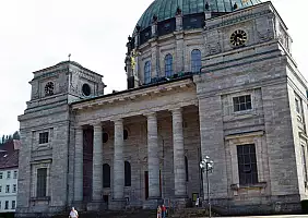 turistipercaso svizzera-6e1yr
