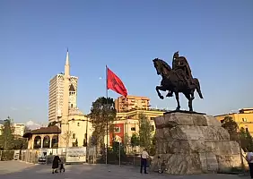 turistipercaso tirana-88mv7