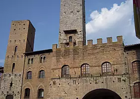 turistipercaso toscana-9yshc