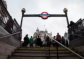 turistipercaso tower-bridge-quartiere-shrm5