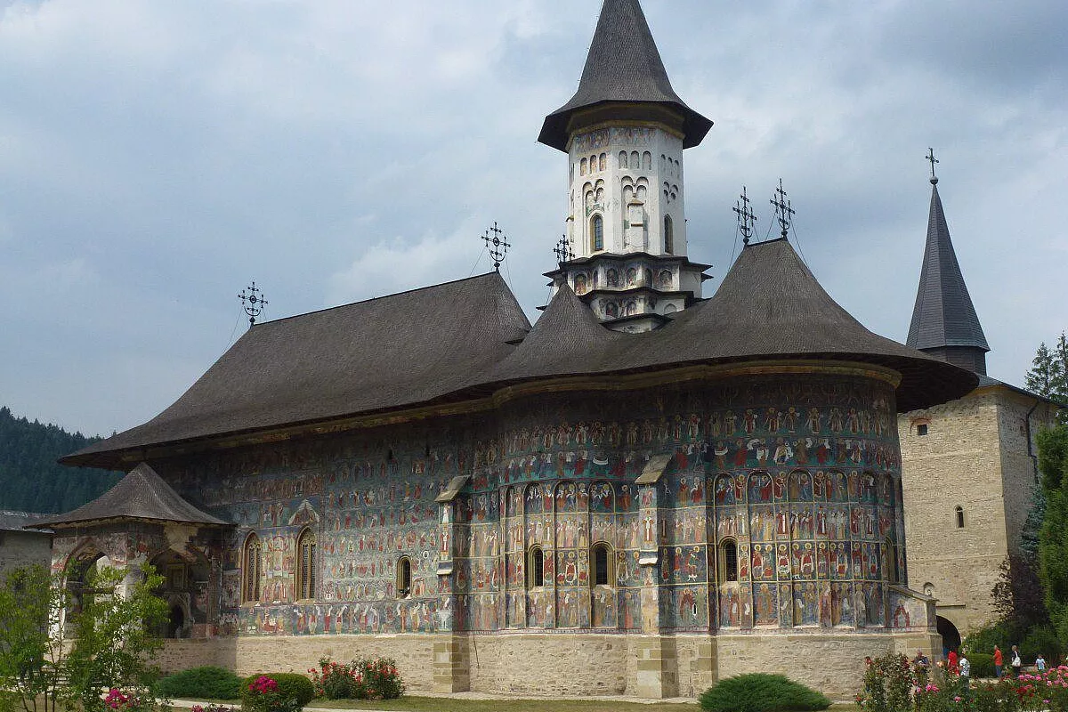monastero dipinto di sucevita