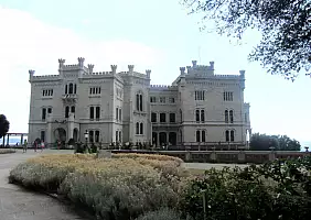 turistipercaso trieste-u6bfm