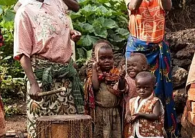 turistipercaso uganda-8fwrw