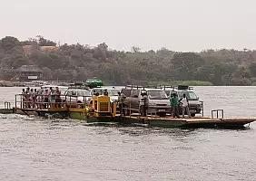 turistipercaso uganda-9ehyu