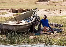turistipercaso uganda-ncs1j