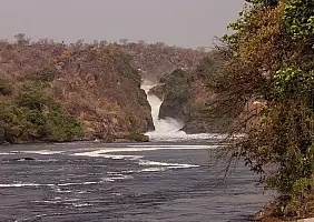 turistipercaso uganda-shg8w