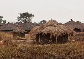 turistipercaso uganda-vq68j
