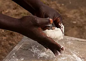 turistipercaso uganda-xdsrv