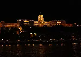 turistipercaso ungheria-kz7fg