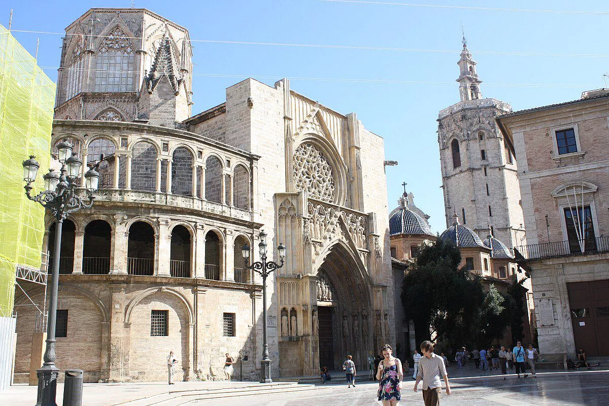 Cattedrale da Pl. de La Virgen