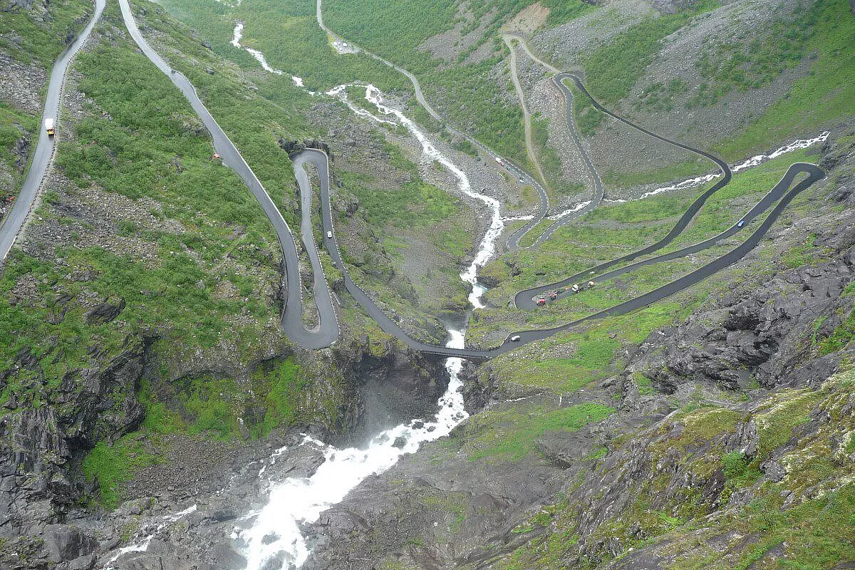 STRADA DEI TROLLS