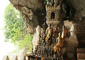 turistipercaso vientiane-yukpb