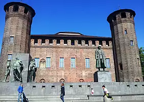 turistipercaso weekend-k1fvq