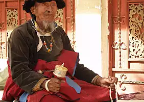 turistipercaso yunnan-region-b8bq1
