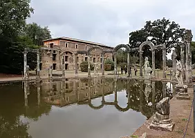 turistipercaso villa-adriana-a-tivoli