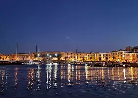 turistipercaso Il_portodi_Trani