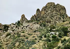 turistipercaso Pentidattilo