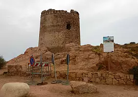 turistipercaso TORRE_DI_BARI