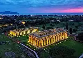 turistipercaso weekend paestum