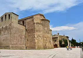 turistipercaso Abbazia_San_Giovanni_in_Venere