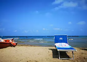 turistipercaso spiaggia_Marina_di_San_Vito