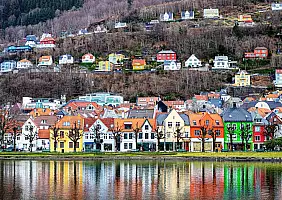 turistipercaso 2_Bergen_Kaigaten_Street