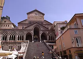 turistipercaso P_20220415_131134