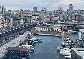 turistipercaso Veduta_della_citta_di_Genova