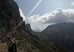 turistipercaso 13_Verso_l_Alpe_di_Tires