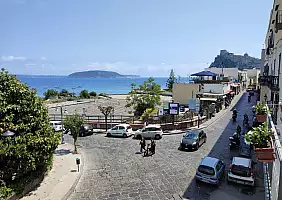 turistipercaso Ischia_Panorama_dall_Hotel_Noris