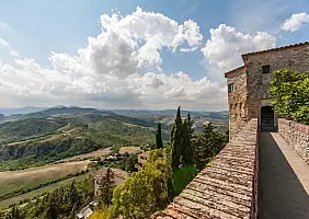 turistipercaso Montebello,,Rimini,,Italy-,August,19,2020:,A,View,Of,Montebello