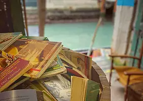 turistipercaso libreria_venezia