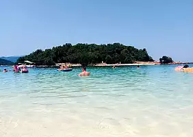 turistipercaso ksamil