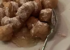 turistipercaso Cena_Tipica_dolce