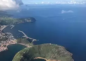 turistipercaso Faial_dall_aereo