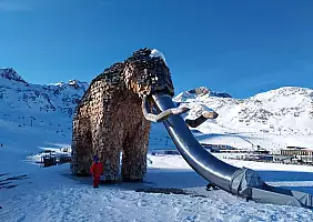 turistipercaso mammut_sul_ghiacciaio