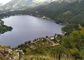 turistipercaso Lago_di_Scanno