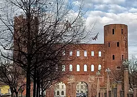 turistipercaso PALAZZO