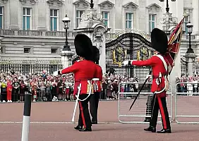 turistipercaso Cambio della Guardia