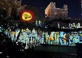 turistipercaso SPETTACOLO_ALLA_TORRE_DI_DAVID