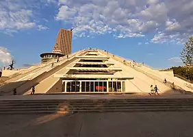 turistipercaso TIRANA