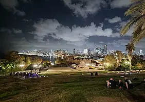 turistipercaso VISTA_DA_JAFFA