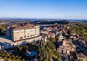 turistipercaso Aerial,Drone,Photo,Of,Guarene,Castle,And,City,In,Northern