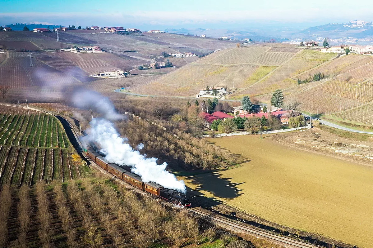 treno-langhe-roero-monferrato